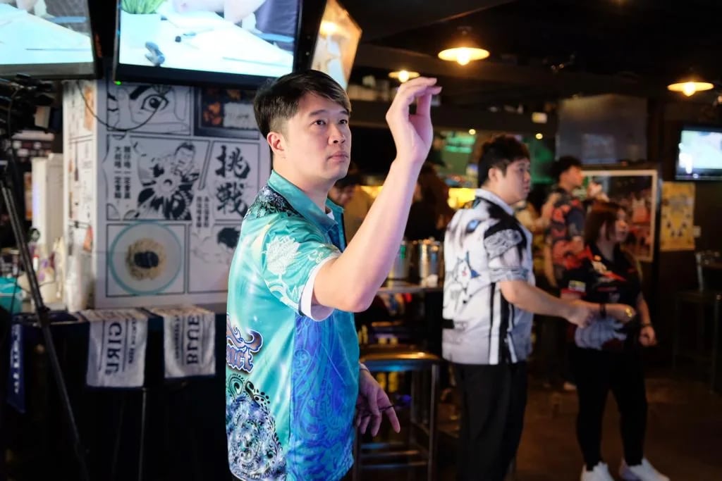 LaLa Bar 飛鏢機